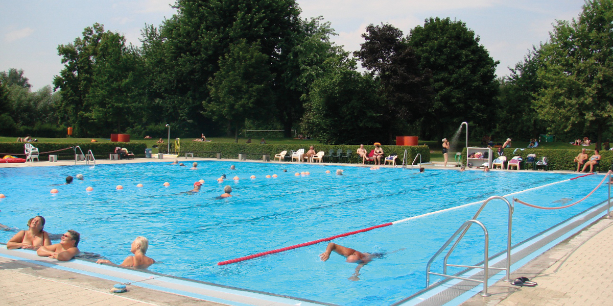 Schwimmerbecken